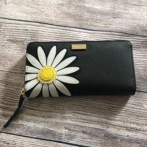 Kate Spade ♠️ Neda Wallet NWT